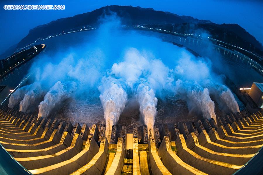 CHINA-HUBEI-YANGTZE RIVER-THREE GORGES DAM-FLOODWATER-DISCHARGE (CN)