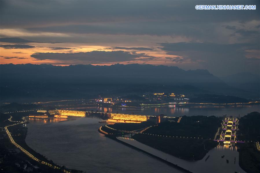 CHINA-HUBEI-THREE GORGES PROJECT-NIGHT VIEW (CN)