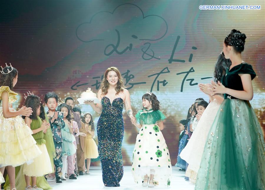 CHINA-ZHEJIANG-HANGZHOU-KIDS-FASHION WEEK (CN)