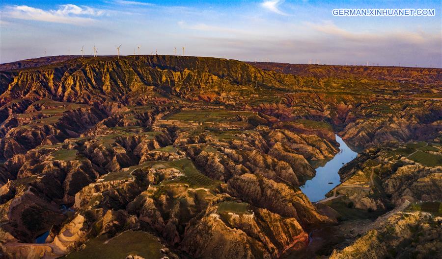 CHINA-SHAANXI-JINGBIAN-DANXIA LANDFORM (CN)