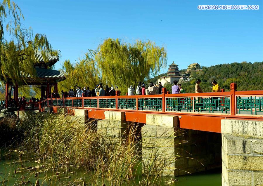 CHINA-BEIJING-SUMMER PALACE-EARLY WINTER SCENERY (CN)