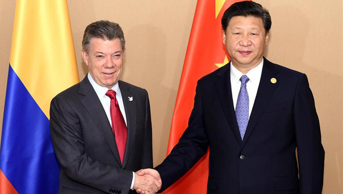 Xi Jinping trifft kolumbianischen Präsidenten