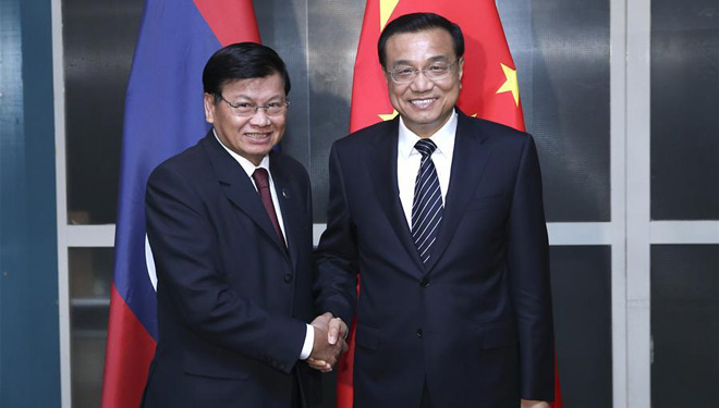 Li Keqiang trifft laotischen Premierminister in Ulan-Bator