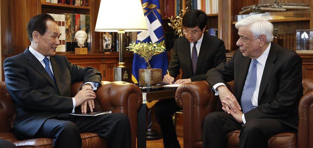 Griechischer Präsident trifft den Präsidenten der Nachrichtenagentur Xinhua in Athen