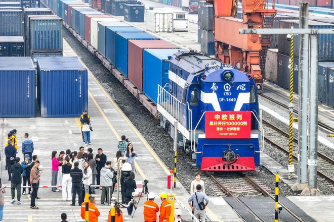 100.000 Fahrten des China-Europa-Güterzugdiensts stärken Konnektivität und Win-win-Kooperation