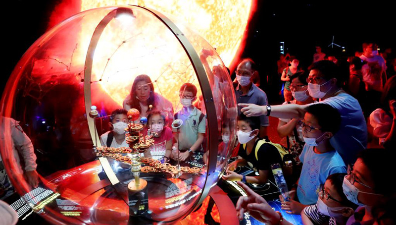 Größtes Planetarium der Welt für Publikum eröffnet