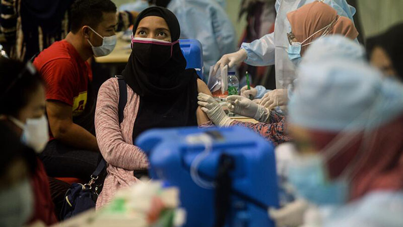 Weitere Impfstoff-Lieferung von Sinopharm trifft in Indonesien ein