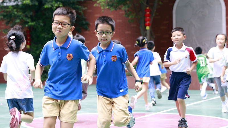 China gibt Richtlinien heraus, um die Belastung junger Schüler zu mindern