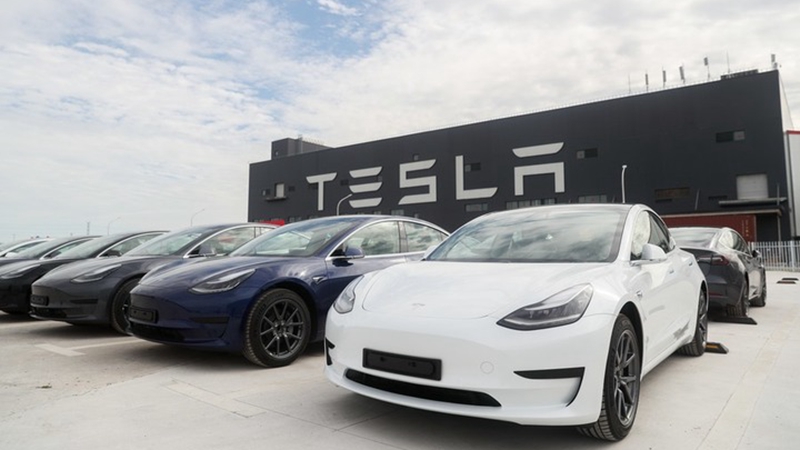 Tesla meldet Umsatzanstieg von 98 Prozent im zweiten Quartal