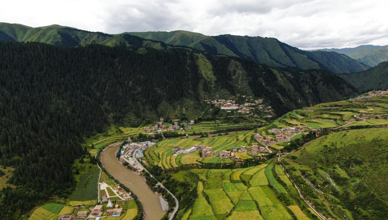 Kreis Bainma in Provinz Qinghai fördert touristische und kulturelle Ressourcen