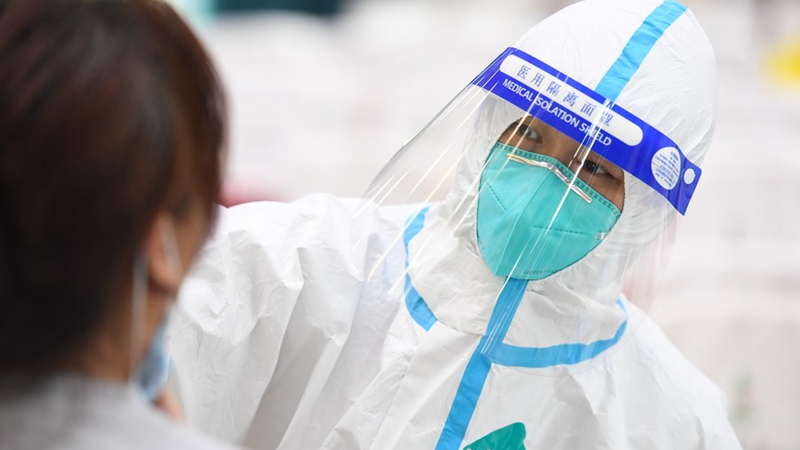 China hat „geringes Risiko“ eines großflächigen COVID-19-Ausbruchs