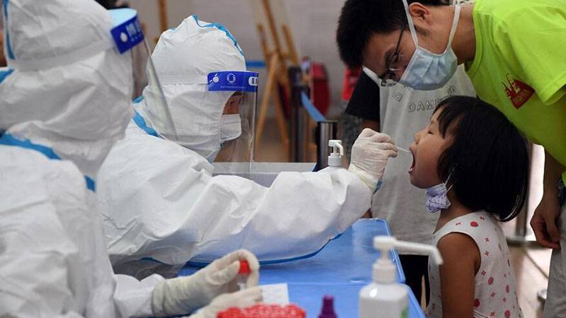 Zhengzhou in China startet neue Runde von COVID-19-Nukleinsäuretest