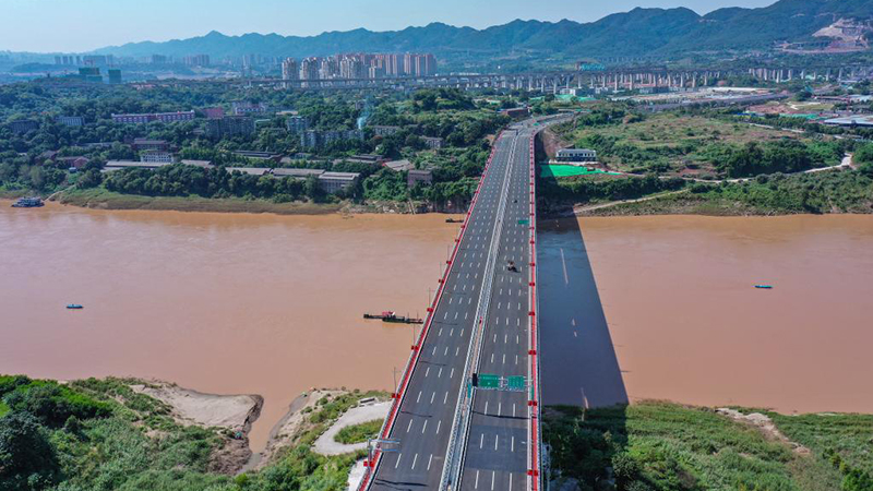Brücke über den Lijia-Jialing-Fluss wird bald in Betrieb genommen werden
