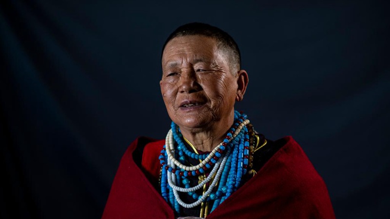 Ein Blick auf Lhoba-Kultur im Kreis Mainling in Tibet