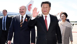 Xi Jinping kommt für Staatsbesuch in Minsk an