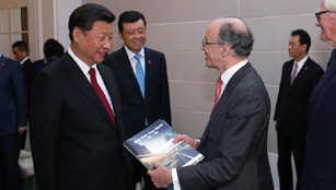 Xi Jinping trifft sich mit den britischen Freunden