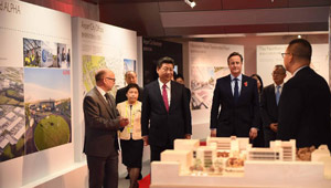 Xi Jinping besucht Airport City in Manchester
