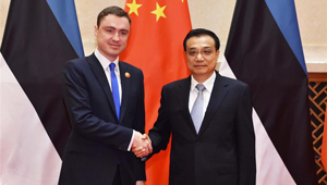 Li Keqiang trifft estnischen Premierminister Taavi Roivas