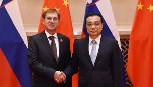 Li Keqiang trifft slowenischen Premierminister Miro Cerar