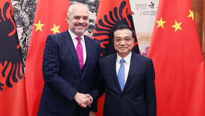 Li Keqiang trifft albanischen Premierminister Edi Rama