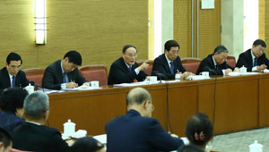 Wang Qishan nimmt an Beratung der Abgeordneten aus Beijing teil