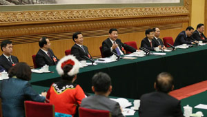 Xi Jinping nimmt an Gruppenberatung der Abgeordneten aus Heilongjiang teil