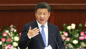 Xi Jinping hält im usbekischen Parlament eine Rede