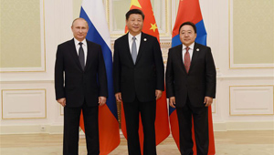 3. trilaterales Treffen der Regierungschefs von China, Russland und Mongolei in Taschkent abgehalten