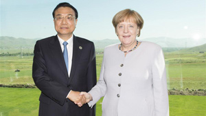 Li Keqiang trifft deutsche Bundeskanzlerin Angela Merkel in Ulan-Bator