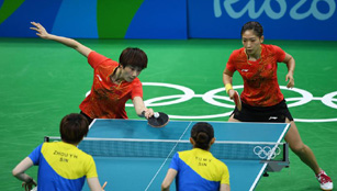 China besiegt Singapur und zieht ins Finale des Damen-Tischtennis-Gruppenspiels