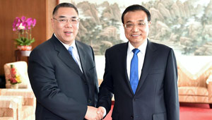 Li Keqiang trifft Chief Executive der Sonderverwaltungszone Macau in Macau