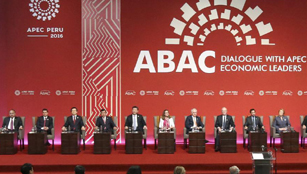 Xi Jinping hält Dialog mit Vertretern des ABAC in Peru