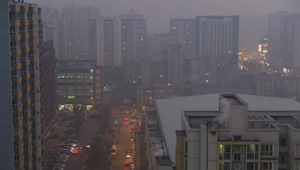 Beijing ruft Alarmstufe Rot aus