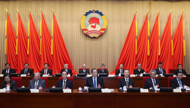 Yu Zhengsheng führt Vorsitz über die zweite Plenarsitzung der 20. Sitzung des Ständigen Ausschusses des 12. Landeskomitees der PKKCV