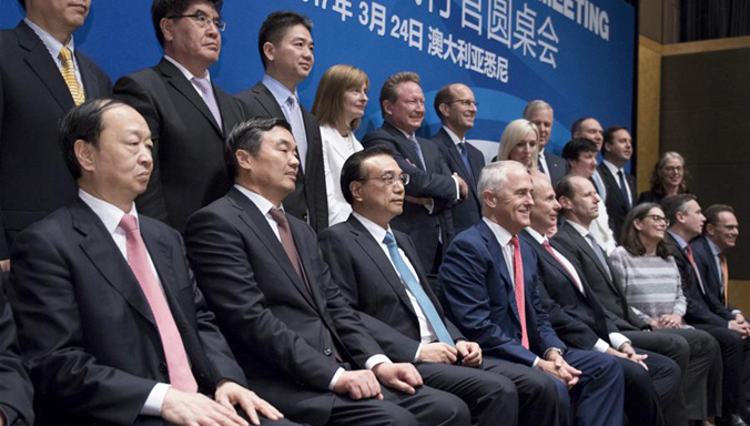 Li Keqiang nimmt am Australien-China CEO Rundtischtreffen teil