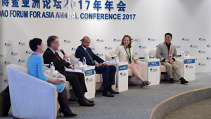 Sitzung zu "Reform zu Gesundheitswesen: Harte Nüsse knacken" auf Boao Forum abgehalten