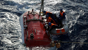 Jiaolong führt zweiten seiner fünf Tauchgänge in der dritten Stufe der 38. ozeanischen Expedition Chinas durch