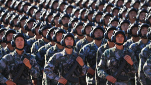 Truppen treffen Vorbereitungen für eine Militärparade in der Inneren Mongolei