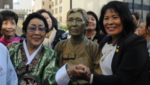 "Trostfrauen"-Denkmal in San Francisco enthüllt