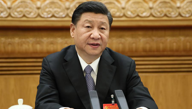 Xi sitzt 4. Sitzung des Präsidiums des 19. Parteitags der KPCh vor