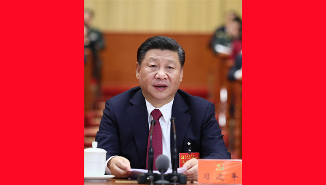 Xi Jinping hält Vorsitz über Abschlusssitzung des 19. Parteitages der KPCh