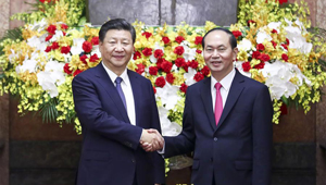 Xi ruft China und Vietnam zur Stärkung der strategischen Kommunikation auf hoher Ebene auf
