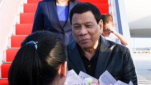 Philippinischer Präsident trifft in Boao ein