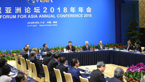 Xi Jinping führt Diskussionen mit Vertretern von Unternehmern in Boao
