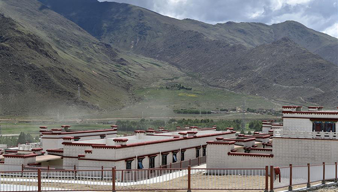 Umsiedlungsprogramm für Dorfbewohner zum Umweltzweck in Tibet durchgeführt