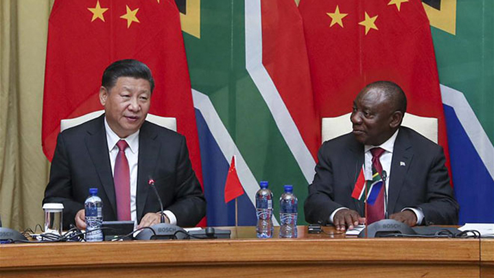 China, Südafrika vereinbaren, traditionelle Freundschaft fortzusetzen, bessere Resultate der Beziehungen zu erreichen
