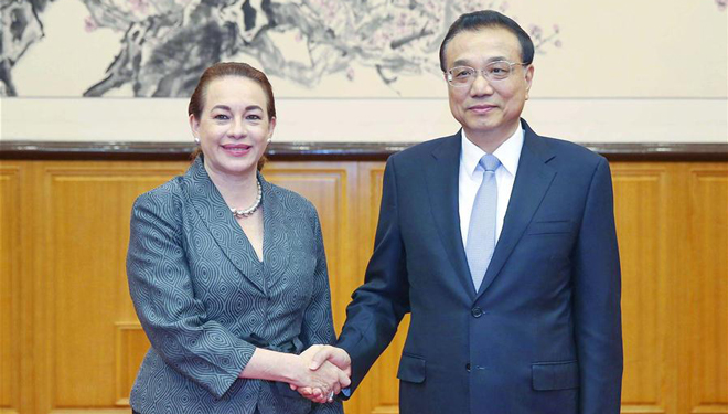 Li Keqiang trifft designierte Präsidentin der UNGA in Beidaihe