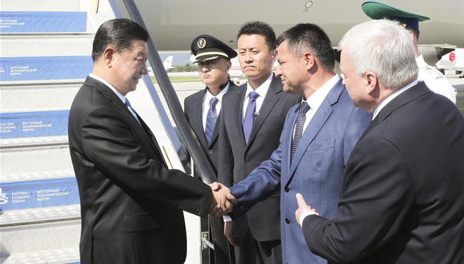 Chinesischer Staatspräsident trifft für Östliches Wirtschaftsforum in Russland ein
