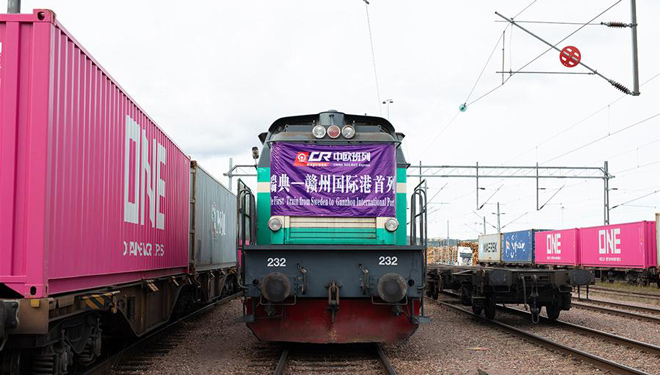 Neuer Güterzug verbindet Chinas Hafen Ganzhou und Schweden