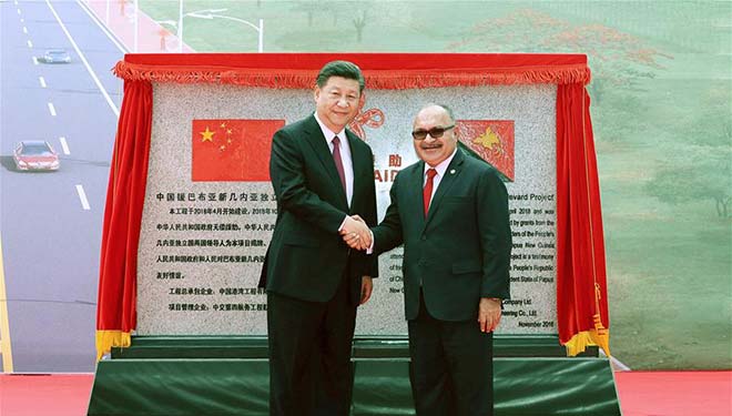 Xi Jinping und Premierminister von PNG bezeugen die Übergabe des von China unterstützten Independence Boulevard